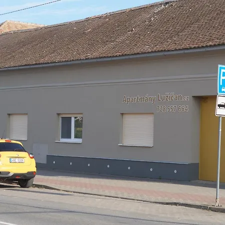 Studia Luzican Apartament *