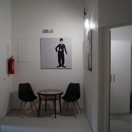 Apartment Studia Luzican