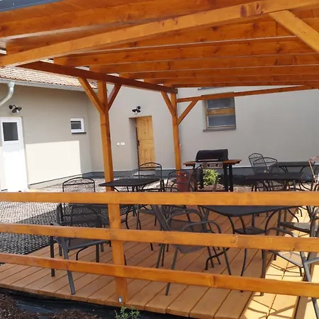 Apartment Studia Luzican Luzice